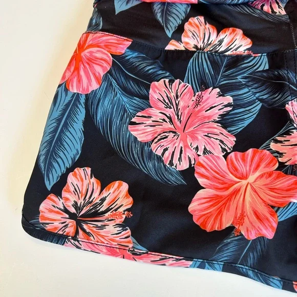 Roxy Floral Bikini Set - Picture 4 of 9